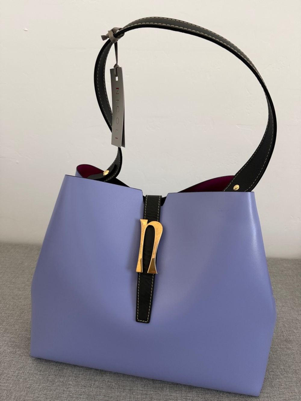 Nicoli large periwinkle Lilla leather bucket bag.